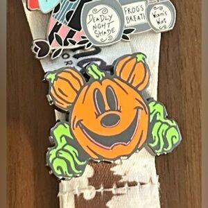 🎃 MICKEY PUMPKIN PIN